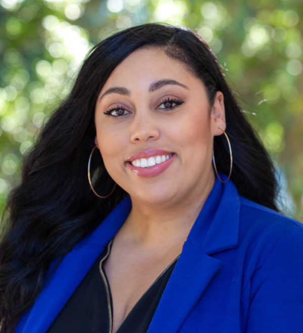 Lindsey Gray Sales Operation Manager